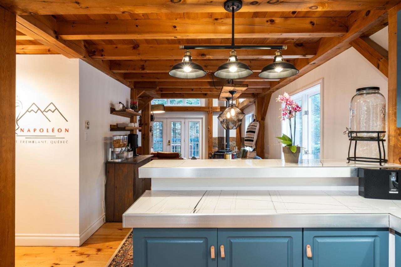 Maison Napoleon B&B Mont-Tremblant Buitenkant foto