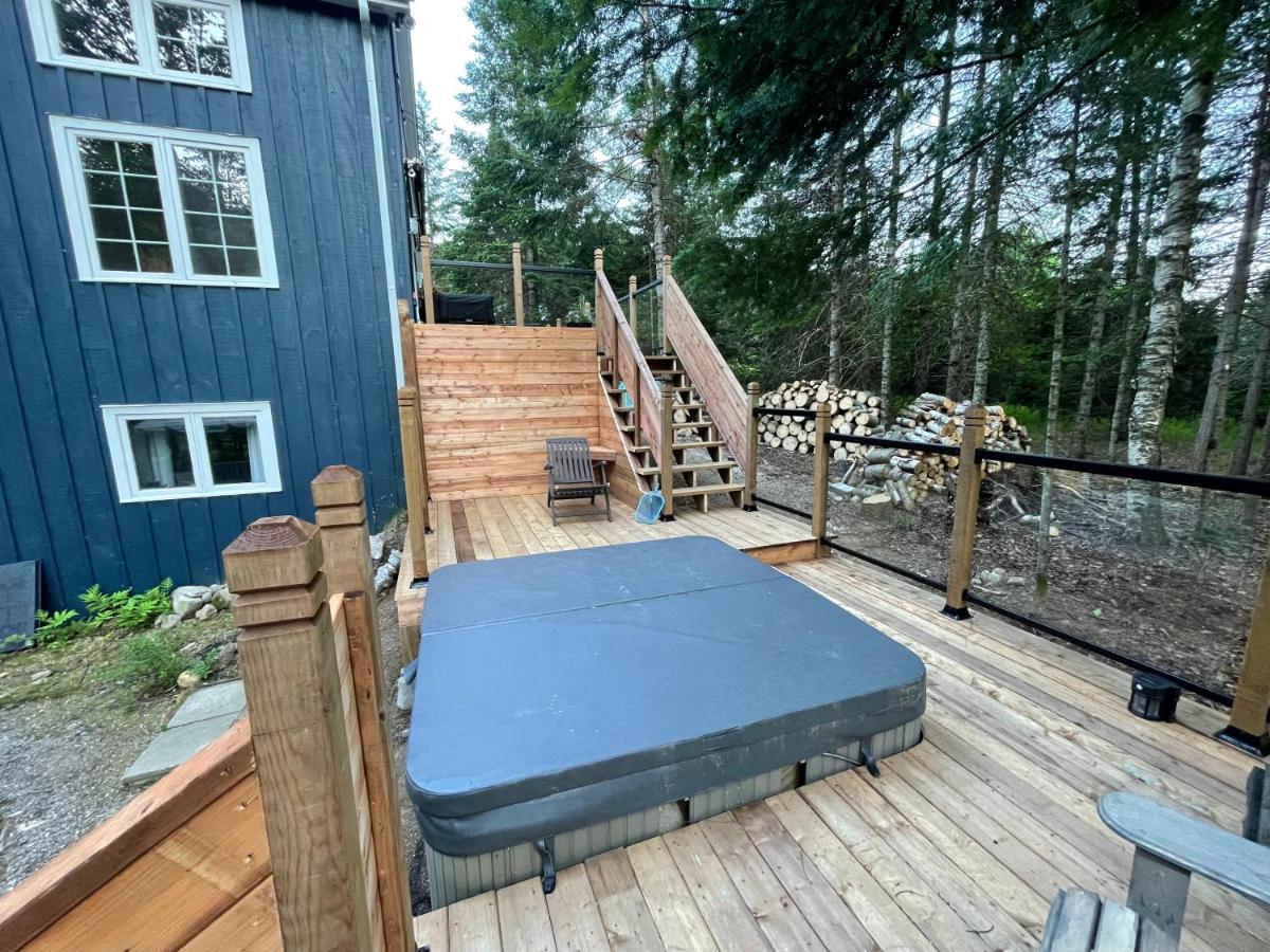Maison Napoleon B&B Mont-Tremblant Buitenkant foto